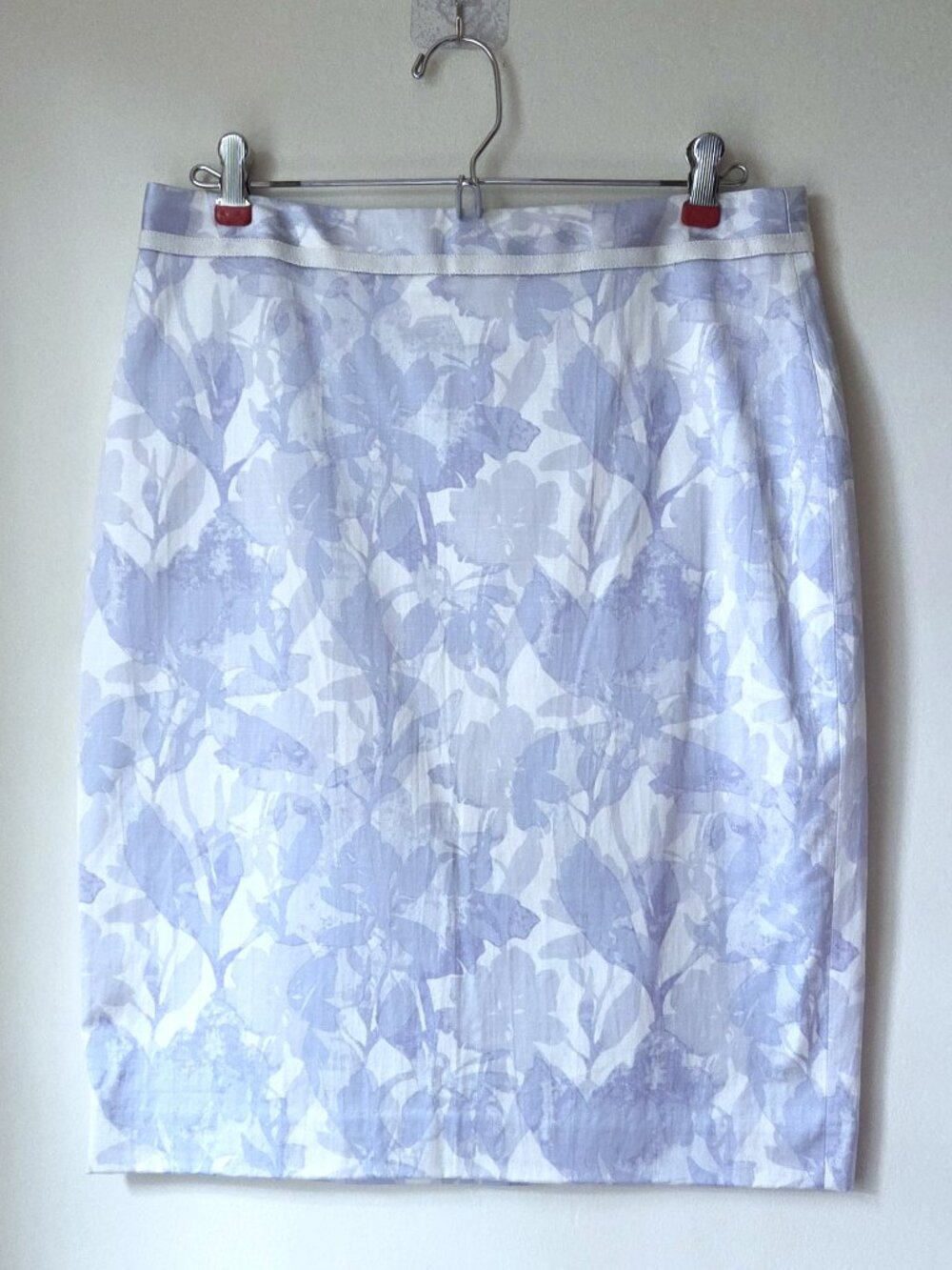 Banana Republic sz 6 Blue & White Floral Print Sateen Pencil Skirt NEW